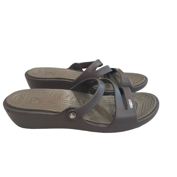 Crocs Patricia Sandals Women's Size 11 Brown Slip On Wedge Heel Strappy Comfort - Picture 9 of 10